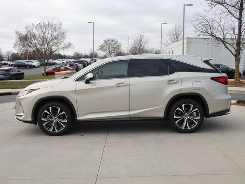 Used 2020 Lexus RX 350L FWD w/ Premium Package image 6