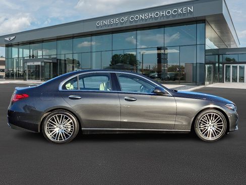 Used 2023 Mercedes-Benz C 300 4MATIC Sedan image 7