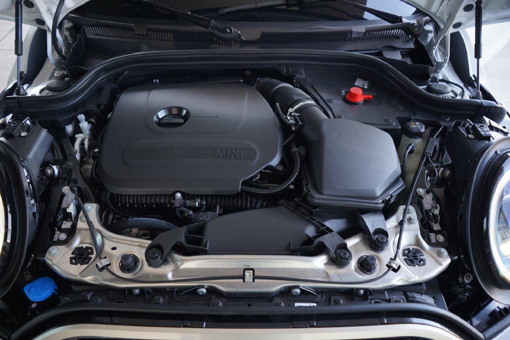 New 2026 MINI Cooper S FWD image 13