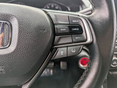 Used 2019 Honda Accord Sport image 25