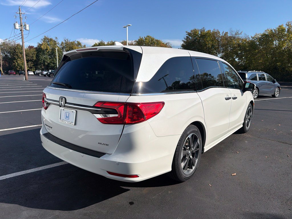 Certified 2023 Honda Odyssey Elite image 5