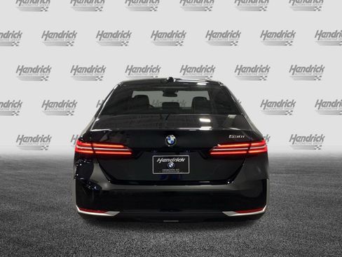 Certified 2026 BMW 530i w/ Premium Package RWD image 7