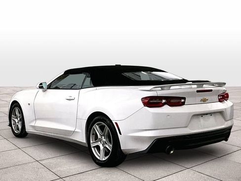 Used 2022 Chevrolet Camaro LT RWD image 10
