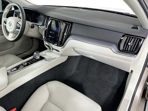 Used 2025 Volvo S60 B5 Core w/ Climate Package image 27