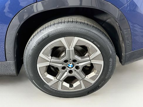 Used 2025 BMW X1 xDrive28i AWD/4WD image 11