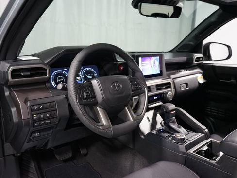 New 2026 Toyota Tacoma TRD Off-Road AWD/4WD image 12