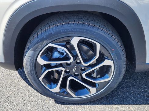 New 2026 Chevrolet Trax RS w/ Driver Confidence Package image 6