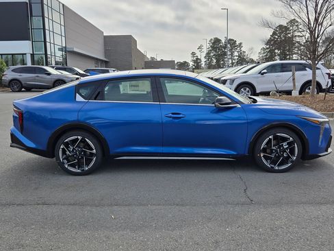 New 2025 Kia K4 GT-Line w/ GT-Line Sunroof Package image 8