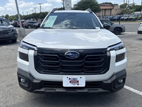 Certified 2026 Subaru Outback Limited XT AWD/4WD image 9