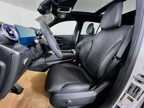 Certified 2026 Mercedes-Benz GLC 300 4MATIC image 19