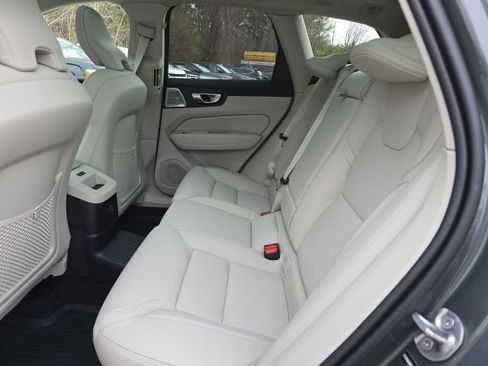 New 2026 Volvo XC60 T8 Ultra w/ Protection Package Premier AWD/4WD image 19