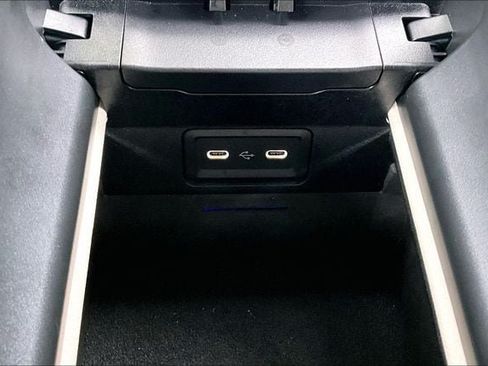 Certified 2024 Mercedes-Benz C 300 4MATIC Sedan image 19