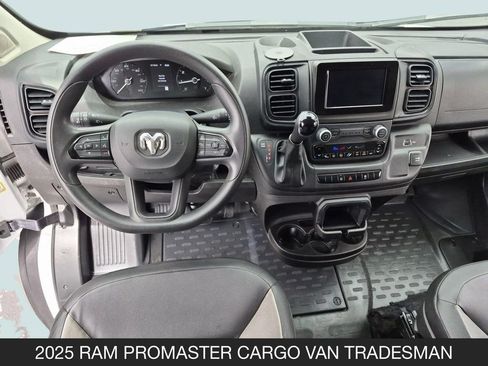 Used 2025 RAM ProMaster 2500 w/ Convenience Group FWD image 13