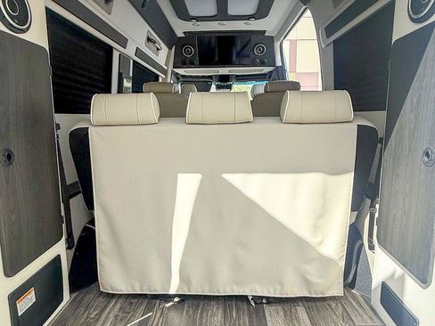 Used 2026 Mercedes-Benz Sprinter 2500 image 21
