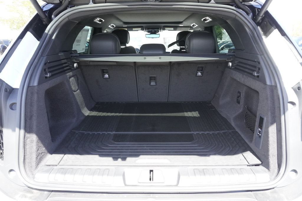 New 2026 Land Rover Range Rover Sport SE AWD/4WD image 31