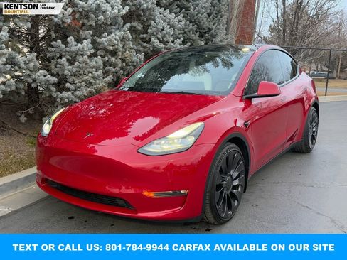 Used 2022 Tesla Model Y Performance image 3
