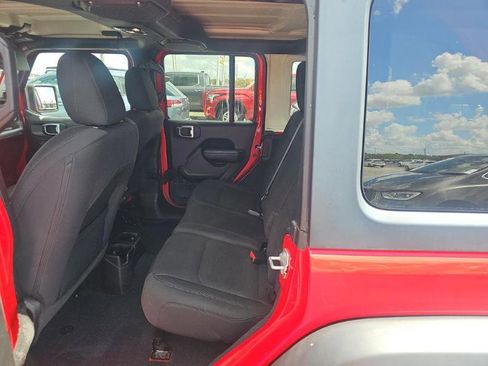 Used 2022 Jeep Wrangler Unlimited Sport image 14