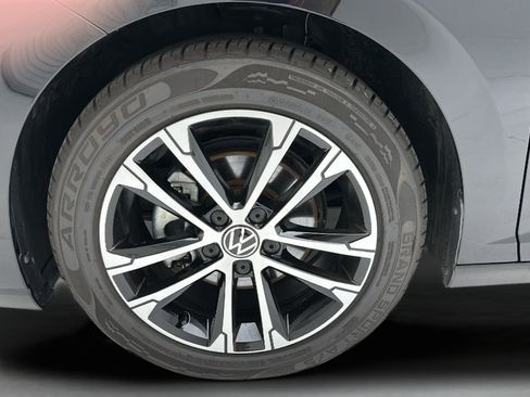 Used 2025 Volkswagen Jetta Sport FWD image 7