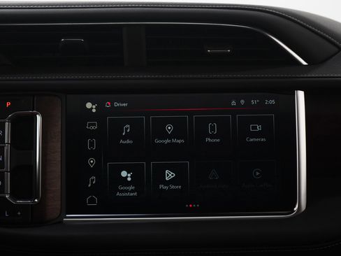 Used 2024 GMC Yukon Denali Ultimate AWD/4WD image 19