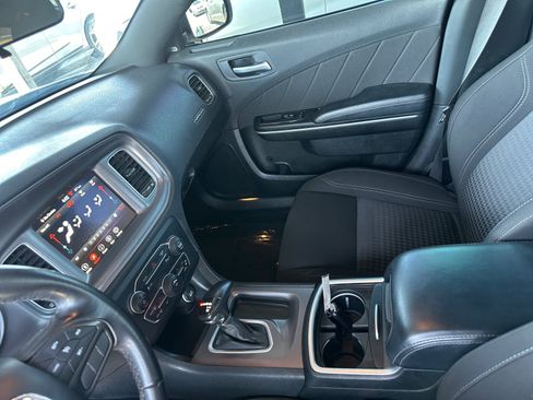 Used 2023 Dodge Charger SXT RWD image 23