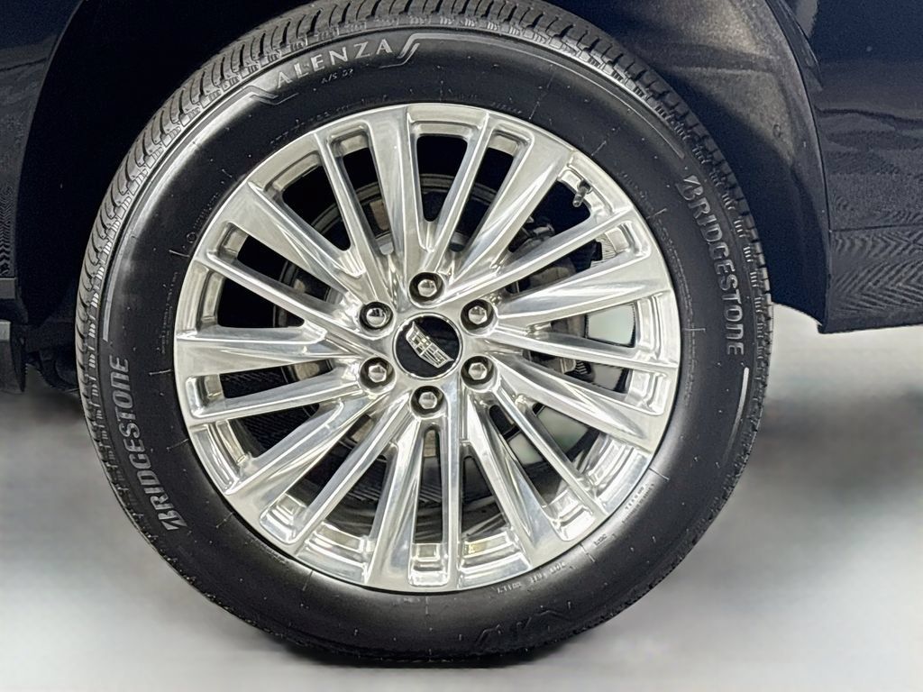 Used 2025 Cadillac Escalade ESV Premium Luxury w/ Touring Package AWD/4WD image 35