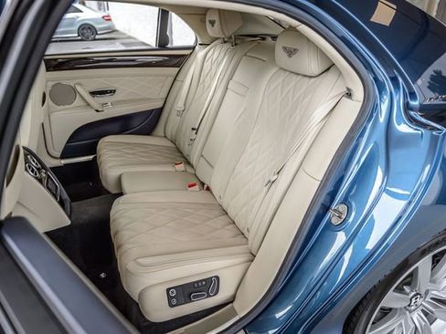 Used 2014 Bentley Flying Spur W12 AWD/4WD image 42