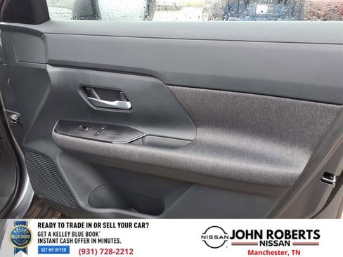 Certified 2025 Nissan Kicks SV image 19