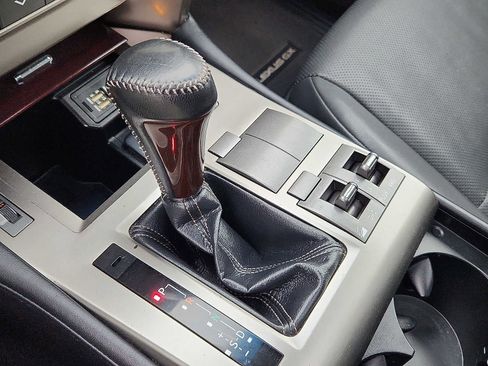 Used 2019 Lexus GX 460 Premium image 14