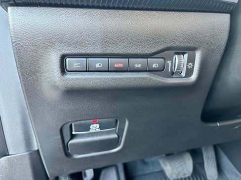 Used 2024 Jeep Wagoneer Launch Edition AWD/4WD image 38