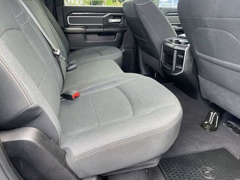 Used 2021 RAM 2500 Big Horn w/ Level 1 Equipment Group AWD/4WD image 23