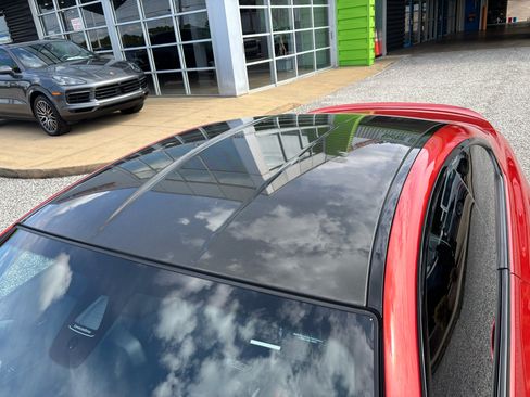 Used 2013 BMW M6 Coupe image 35