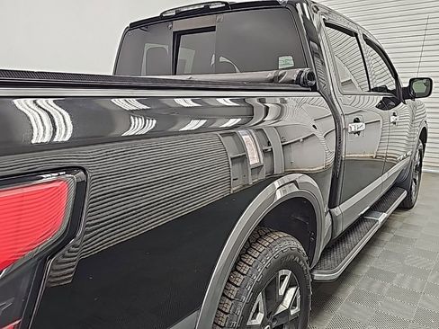Used 2020 Nissan Titan Platinum Reserve w/ Moonroof Package image 9