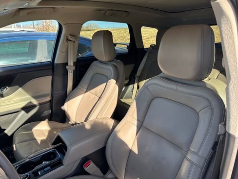 Used 2020 Lincoln Corsair Reserve w/ Equipment Group 201A image 33