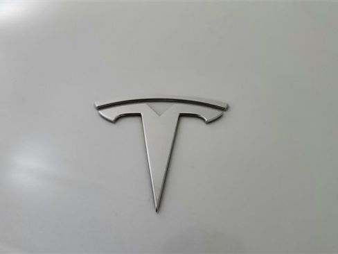 Used 2024 Tesla Model 3 Long Range image 16