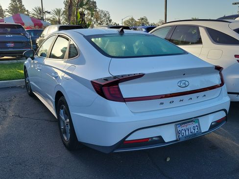 Used 2023 Hyundai Sonata SE FWD image 4