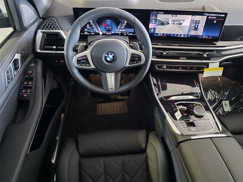 New 2026 BMW X5 sDrive40i w/ M Sport Package image 11
