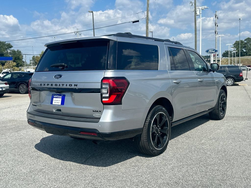 Used 2024 Ford Expedition Max Limited RWD image 7