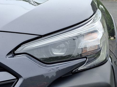 Used 2023 Subaru Outback Premium AWD/4WD image 28