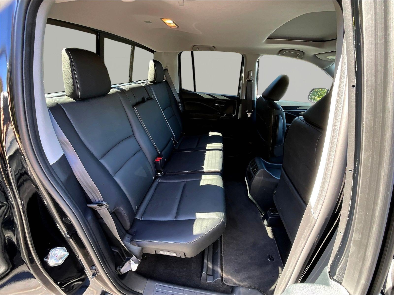 Used 2023 Honda Ridgeline RTL-E image 26