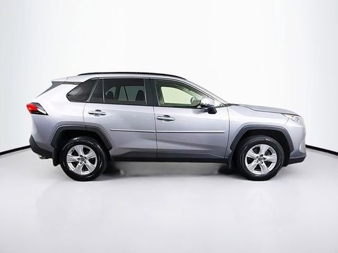 Used 2020 Toyota RAV4 XLE w/ Convenience Package AWD/4WD image 11