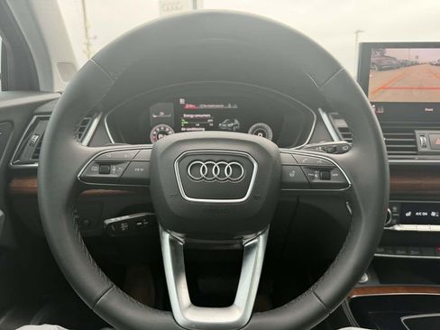 Used 2023 Audi Q5 2.0T Premium Plus w/ Premium Plus Package AWD/4WD image 13