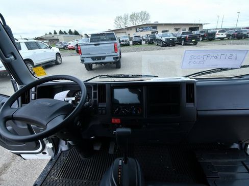 New 2024 Chevrolet Low Cab Forward image 16