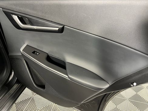 Used 2024 Kia EV6 Light image 31