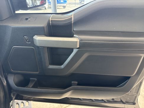 Used 2018 Ford F150 Raptor w/ Equipment Group 802A Luxury image 17