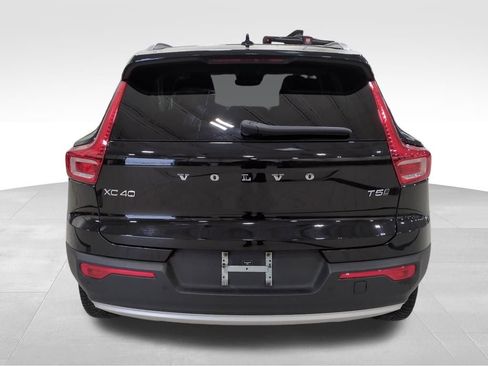 Used 2021 Volvo XC40 T5 Inscription image 26