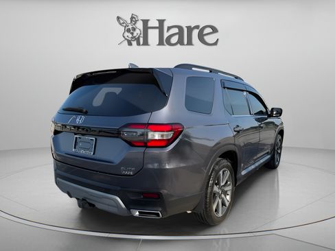Used 2024 Honda Pilot Elite image 5