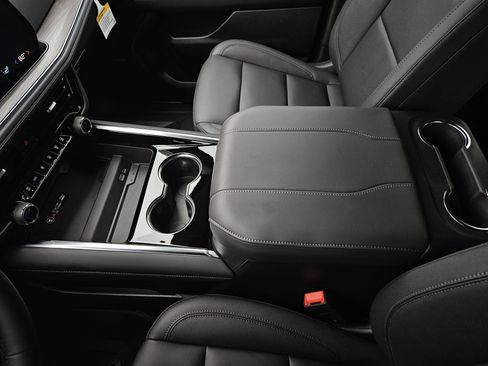 New 2026 Chevrolet Tahoe LT w/ Comfort Package image 26