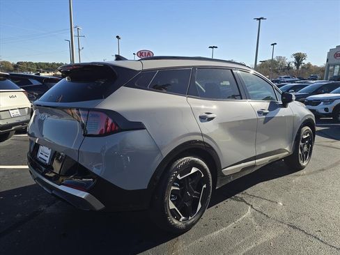 New 2026 Kia Sportage SX image 3