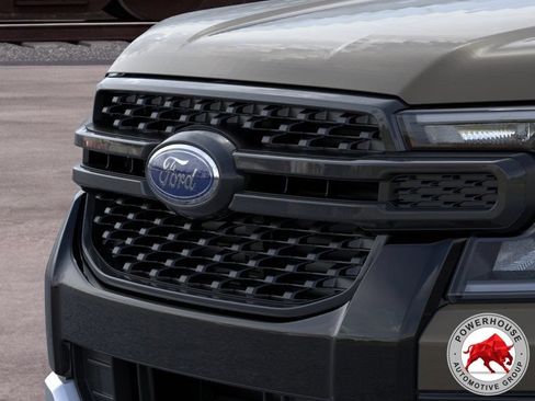 New 2026 Ford Ranger XLT w/ FX4 Off-Road Package AWD/4WD image 18