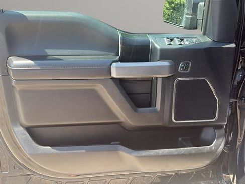 Used 2019 Ford F150 Platinum AWD/4WD image 20